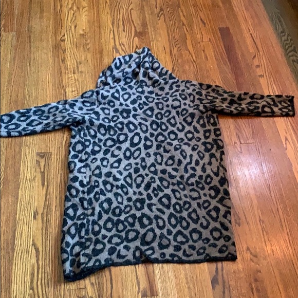 Leopard Print cardigan - Picture 4 of 5